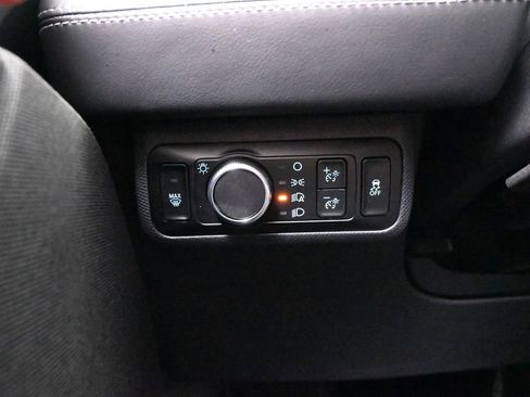 Used 2024 Ford Mustang Mach-E Select image 21