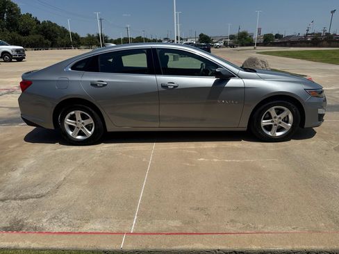 Used 2024 Chevrolet Malibu LT FWD image 13