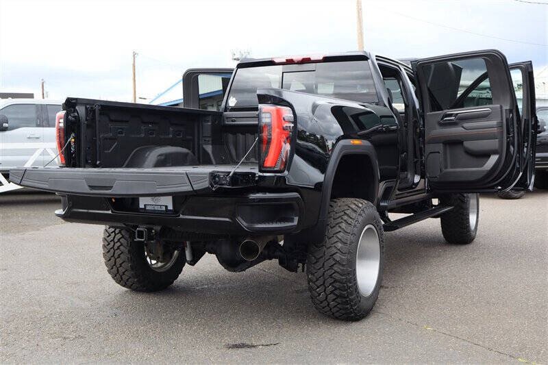 Used 2025 GMC Sierra 3500 AT4 w/ AT4 Premium Plus Package AWD/4WD image 44