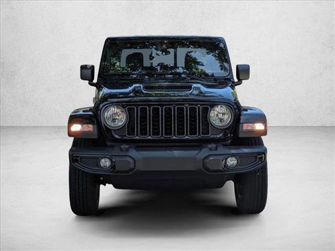 New 2025 Jeep Gladiator Sport AWD/4WD image 6