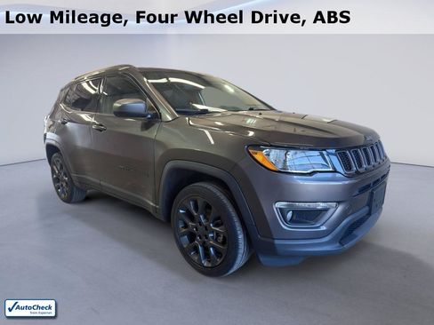 Used 2021 Jeep Compass Latitude w/ Sun and Sound Group AWD/4WD image 1