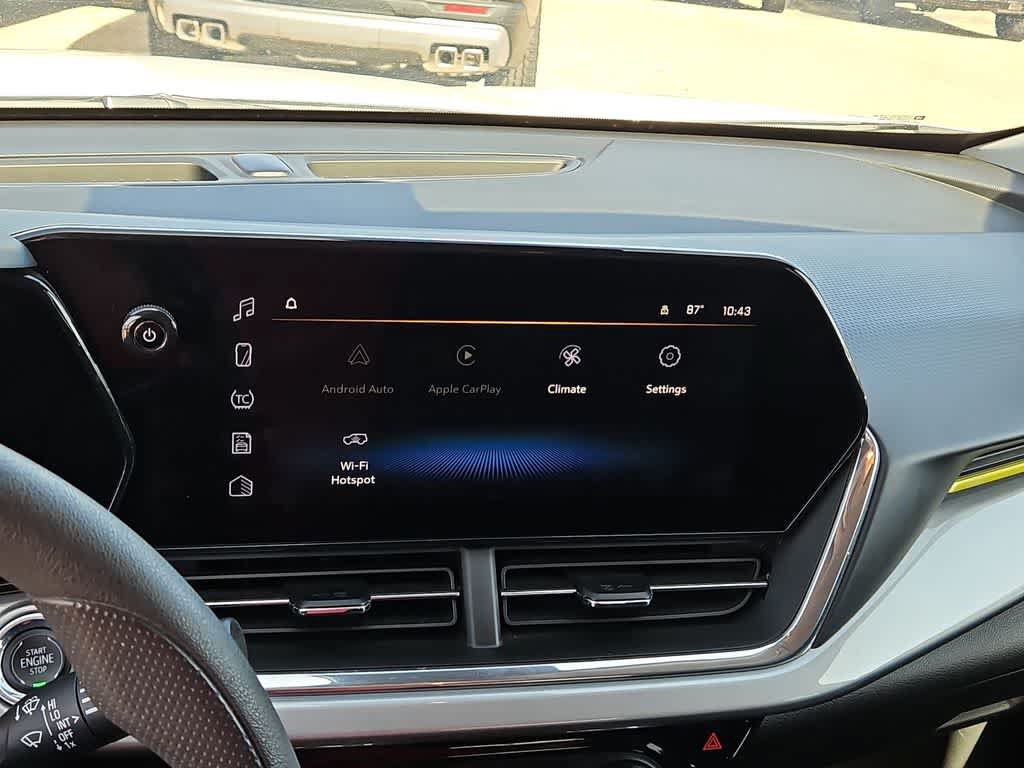 Used 2025 Chevrolet Trax LT FWD image 24