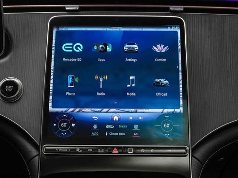 Certified 2023 Mercedes-Benz EQE 500 4MATIC SUV image 17