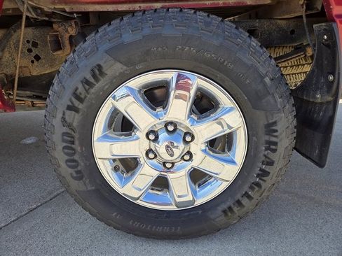 Used 2014 Ford F150 XLT w/ Equipment Group 302A Luxury AWD/4WD image 10