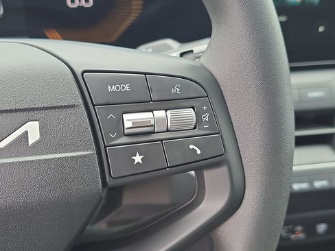 New 2026 Kia K4 FWD image 31