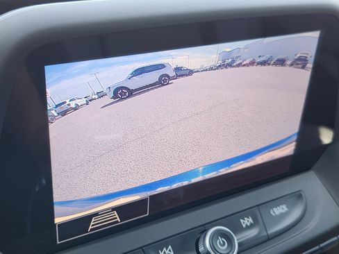 Used 2020 Chevrolet Camaro LT w/ Technology Package image 21