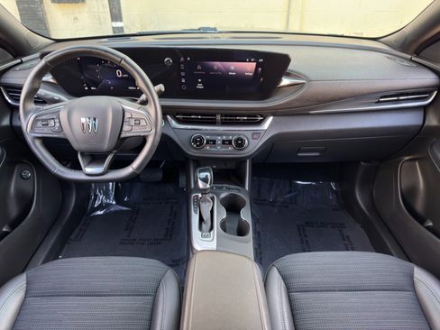 Used 2024 Buick Envista Preferred w/ Convenience I Package FWD image 11