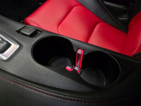 Used 2016 Chevrolet Camaro SS RWD image 30