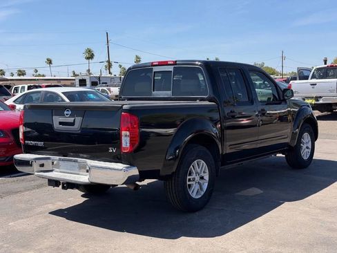 Used 2016 Nissan Frontier SV RWD image 9