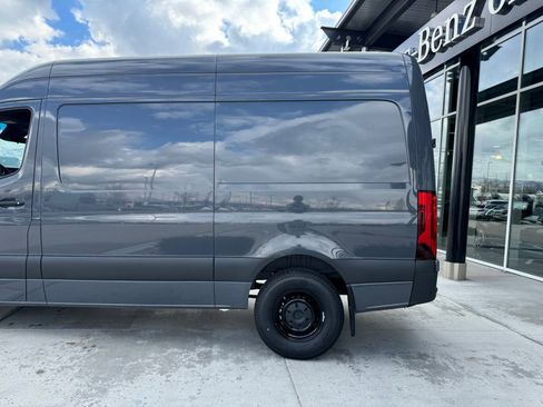 Used 2024 Mercedes-Benz Sprinter 144 Cargo image 4