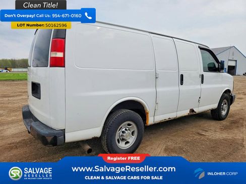Used 2014 Chevrolet Express 2500 RWD image 4