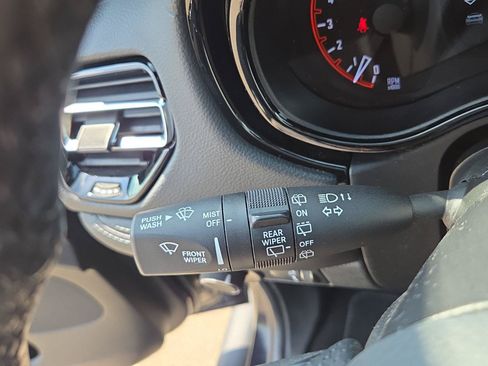 Used 2024 Dodge Durango SXT w/ SXT Blacktop Group AWD/4WD image 27