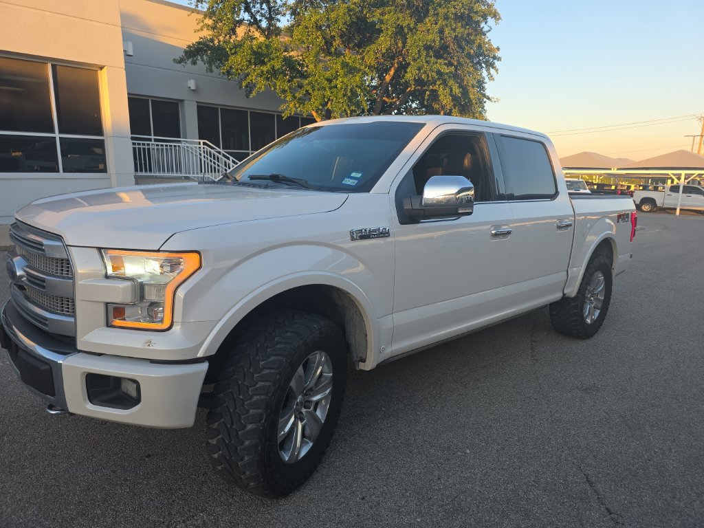 Used 2016 Ford F150 Platinum w/ Equipment Group 701A Luxury AWD/4WD image 1
