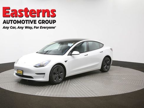 Used 2023 Tesla Model 3 Standard Range image 54