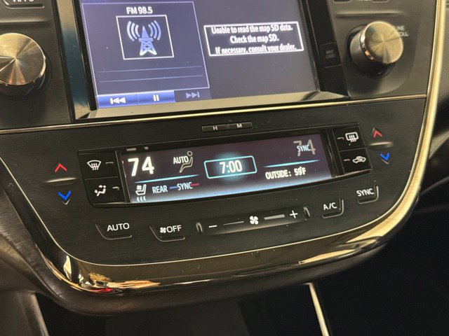 Used 2016 Toyota Avalon Limited w/ Toyota Safety Sense Package FWD image 25