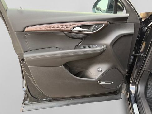 Used 2023 Buick Envision Avenir AWD/4WD image 13