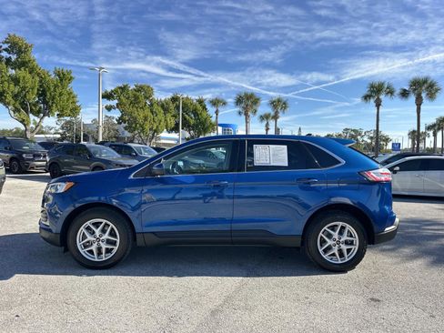 Used 2023 Ford Edge SEL w/ Convenience Package image 2