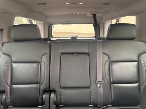 Used 2017 GMC Yukon XL SLT AWD/4WD image 28