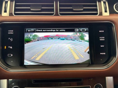 Used 2015 Land Rover Range Rover Autobiography AWD/4WD image 11