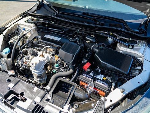 Used 2015 Honda Accord EX-L image 32