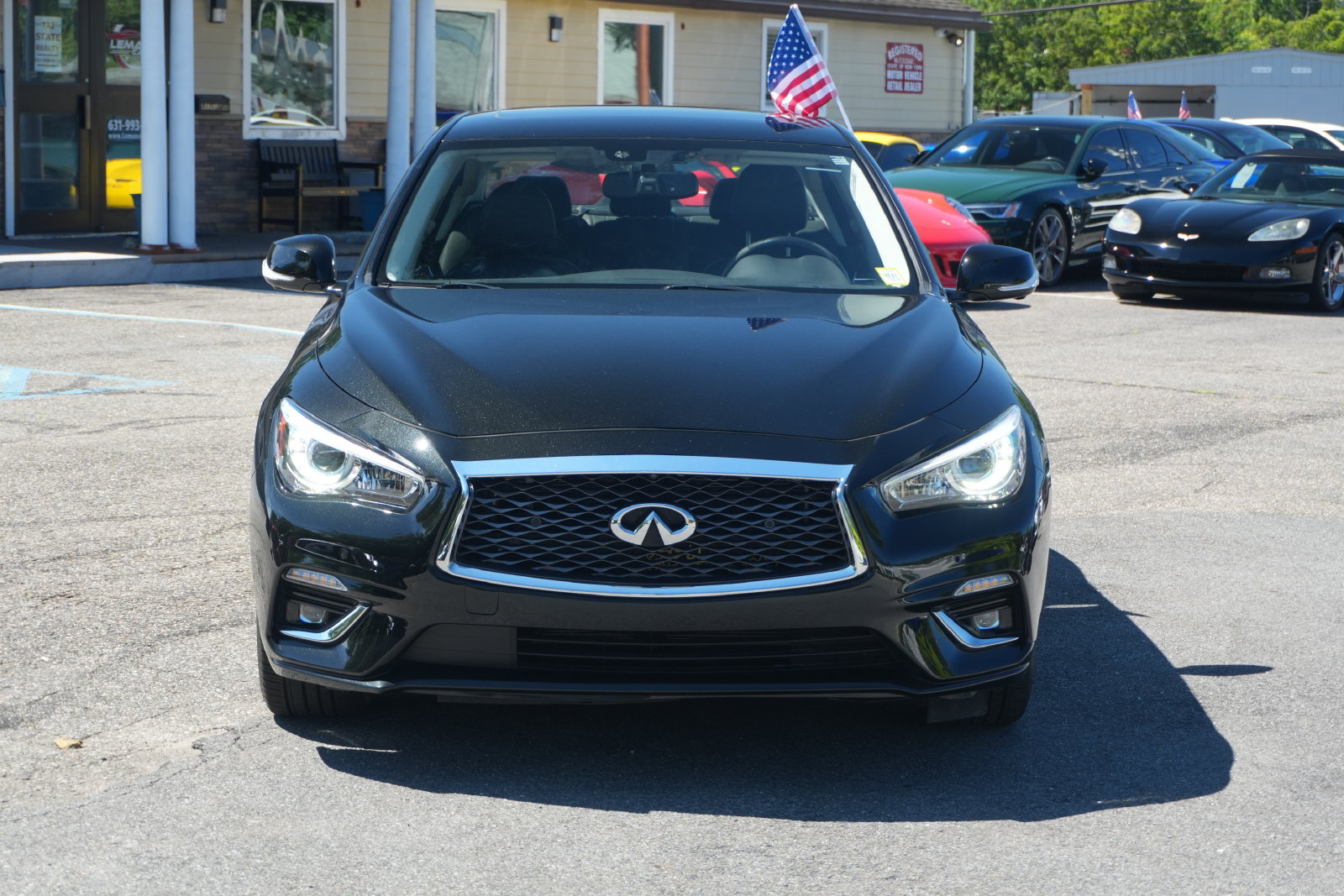 Used 2021 INFINITI Q50 Luxe w/ All Weather Package AWD/4WD image 2