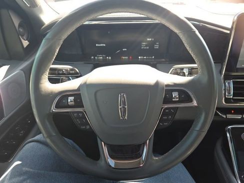 Used 2020 Lincoln Navigator Reserve w/ Luxury Package AWD/4WD image 41