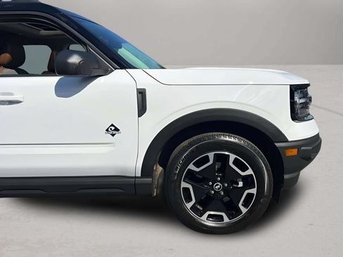 Used 2023 Ford Bronco Sport Outer Banks w/ Tech Package AWD/4WD image 26