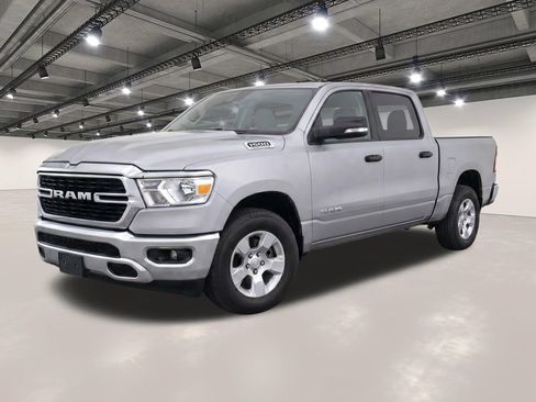Used 2024 RAM 1500 Lone Star AWD/4WD image 1