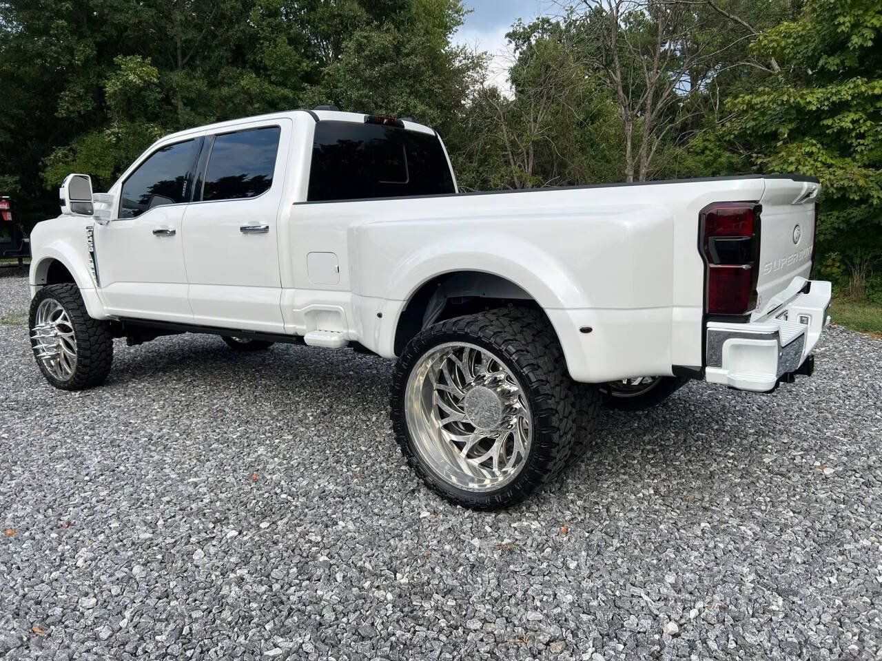 Used 2023 Ford F450 Lariat w/ Chrome Package AWD/4WD image 5