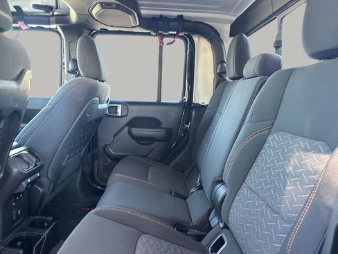 Used 2023 Jeep Gladiator Mojave w/ LED Lighting Group image 17