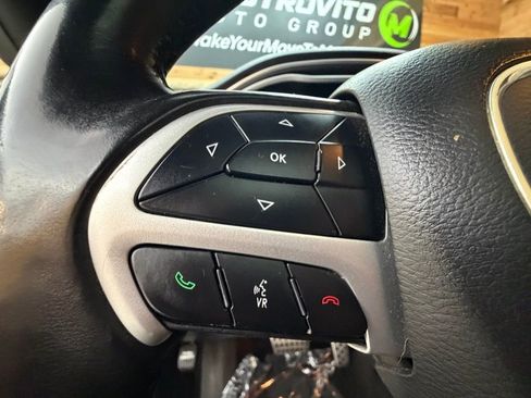 Used 2018 Dodge Challenger GT w/ Driver Convenience Group image 21