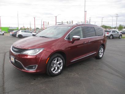 Used 2019 Chrysler Pacifica Limited