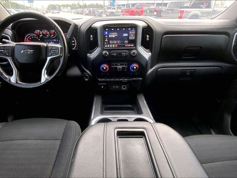Used 2020 Chevrolet Silverado 1500 RST w/ Texas Edition AWD/4WD image 15