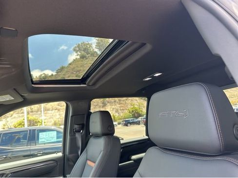 New 2025 GMC Sierra 2500 AT4 w/ AT4 Premium Plus Package image 25