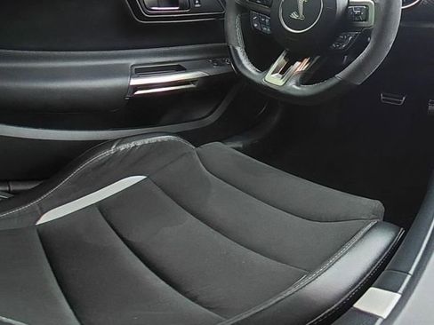 Used 2020 Ford Mustang Shelby GT500 w/ Technology Package RWD image 24
