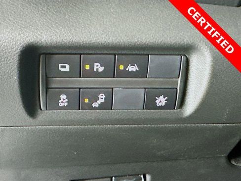 Certified 2024 Nissan Kicks S image 12