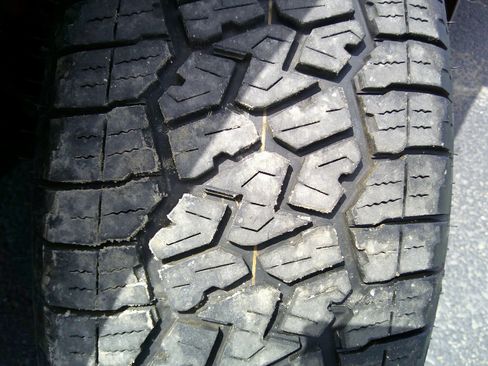 Used 2023 Ford Maverick Tremor w/ Tremor Off-Road Package image 16