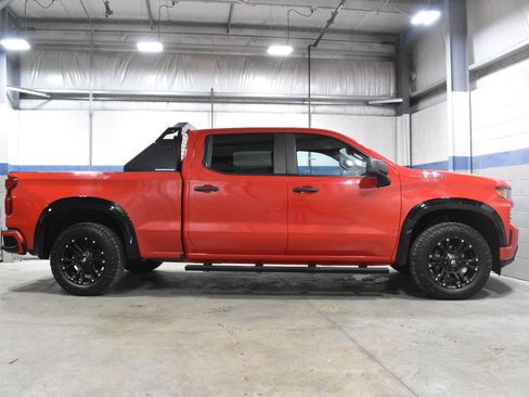 Used 2019 Chevrolet Silverado 1500 Custom w/ Custom Value Package AWD/4WD image 22