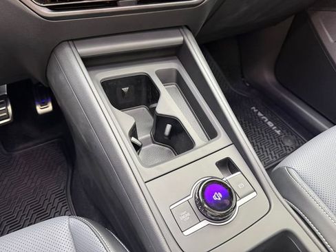 New 2026 Volkswagen Tiguan SE R-Line image 15