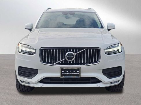Certified 2022 Volvo XC90 T5 Momentum w/ Climate Package image 2