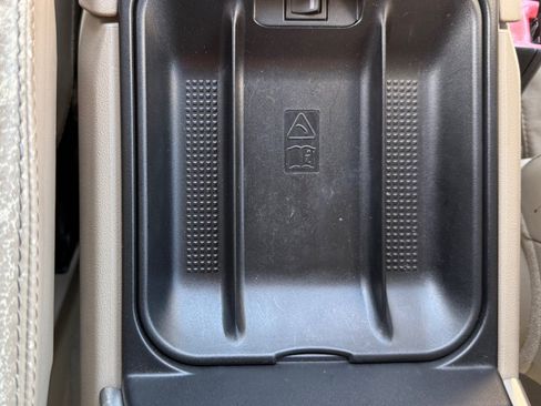 Used 2012 Land Rover LR4 HSE LUX AWD/4WD image 15