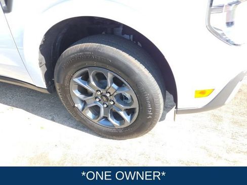 Used 2025 Ford Maverick XLT w/ Equipment Group 302A AWD/4WD image 3