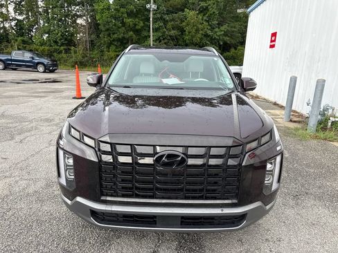 Used 2023 Hyundai Palisade Limited AWD/4WD image 3