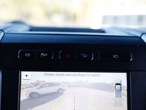 Used 2017 Ford F250 Lariat w/ Lariat Ultimate Package image 39