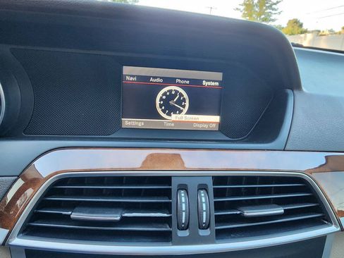 Used 2013 Mercedes-Benz C 250 Coupe image 38