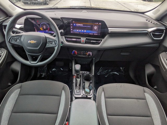 Used 2026 Chevrolet TrailBlazer LS FWD image 15
