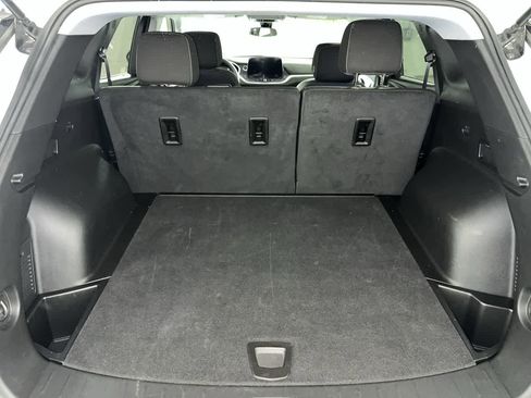 Used 2022 Chevrolet Equinox Premier w/ LPO, Floor Liner Package AWD/4WD image 27