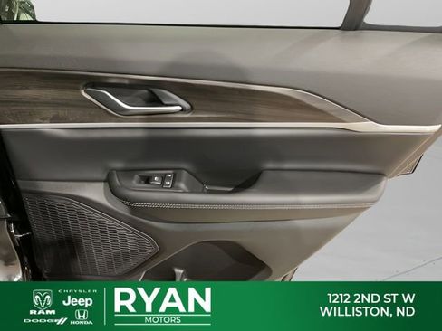 New 2026 Jeep Grand Cherokee Altitude AWD/4WD image 45