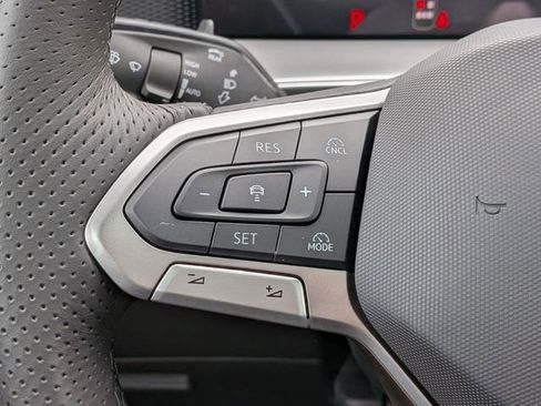 New 2026 Volkswagen Tiguan SE R-Line FWD image 27
