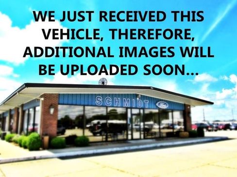 Used 2024 Ford Edge SEL image 2